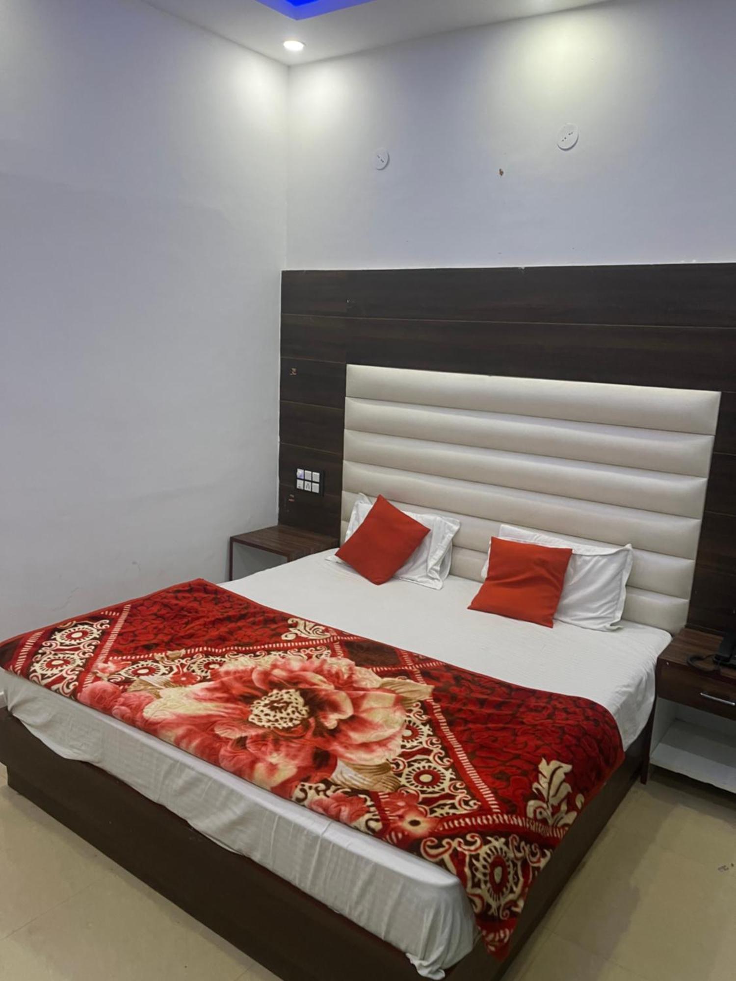 Rahul Hotel & Restaurant Mussoorie Luaran gambar